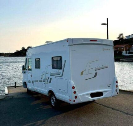 Bavaria Pilot | manuelle  | diesel | 2013 | 131 CH | 68000 Km ( certifié) | 4 Places  / Prix : 18000€