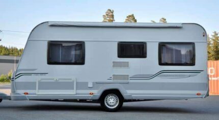 LMC/Münsterland 460D Cello / Auvent / Auvent / Test d'humidité /2010 / 4 places / Prix : 6500€