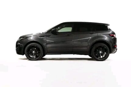 Land Rover Range Rover Evoque TD4 150 CH  HSE Automat m/Webasto/attelage / Prix : 15000€