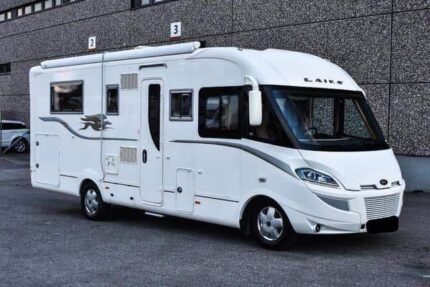 Laika Kreos 7012 | 49850 km  ( certifié ) | 3.0 177 CH | 5 couchages | 5 places | 2012 | PERMIS C / Prix : 27000€