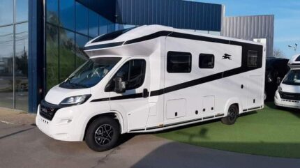 Laika Kreos L 5009 | 2023 | automatique | diesel |  neuf | 179 CH | 4 p’aces | 4 couchages / Prix : 156.600€ ( totalement neuf)