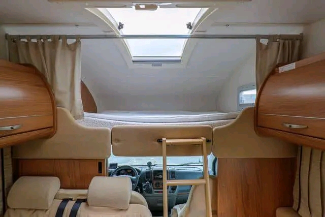 1693551461760