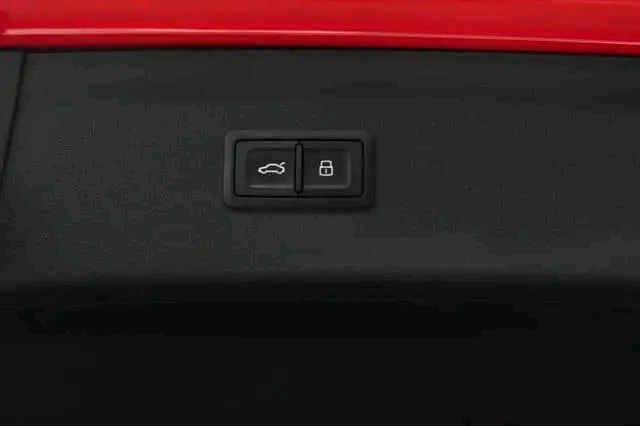 1693553451263