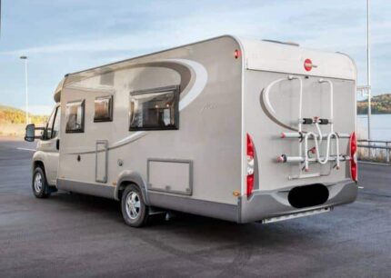 FIAT 2.3 148 CH SEMI INTEGRAL Bürstner , 2014 , 4 places , 4 couchages / Prix : 20000€