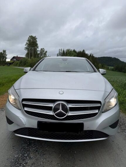 MERCEDES-BENZ A180 CDI URBAN BVA 7G-DCT 2012 - COMPLET ECHIPAT*