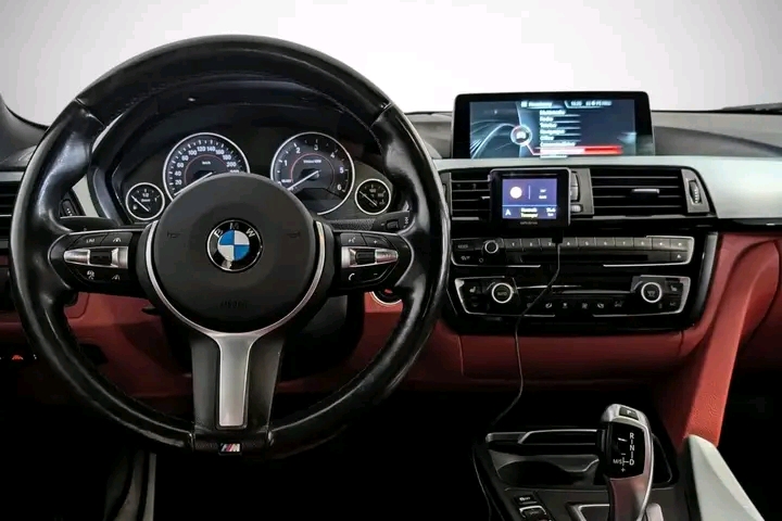 1786576730883