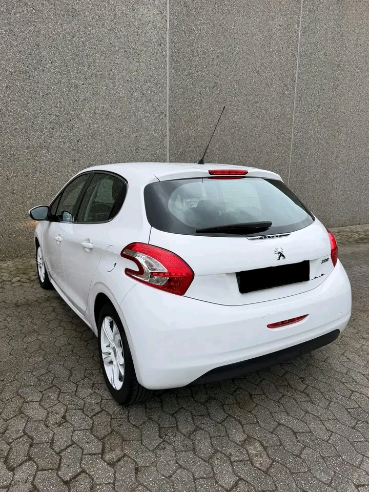1786808146926